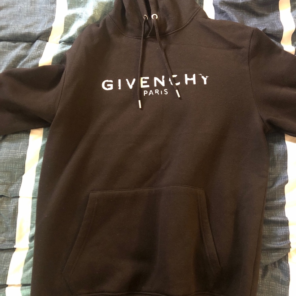 Givenchy sweater